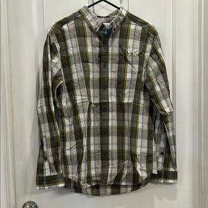 Columbia, size medium, green plaid shirt.